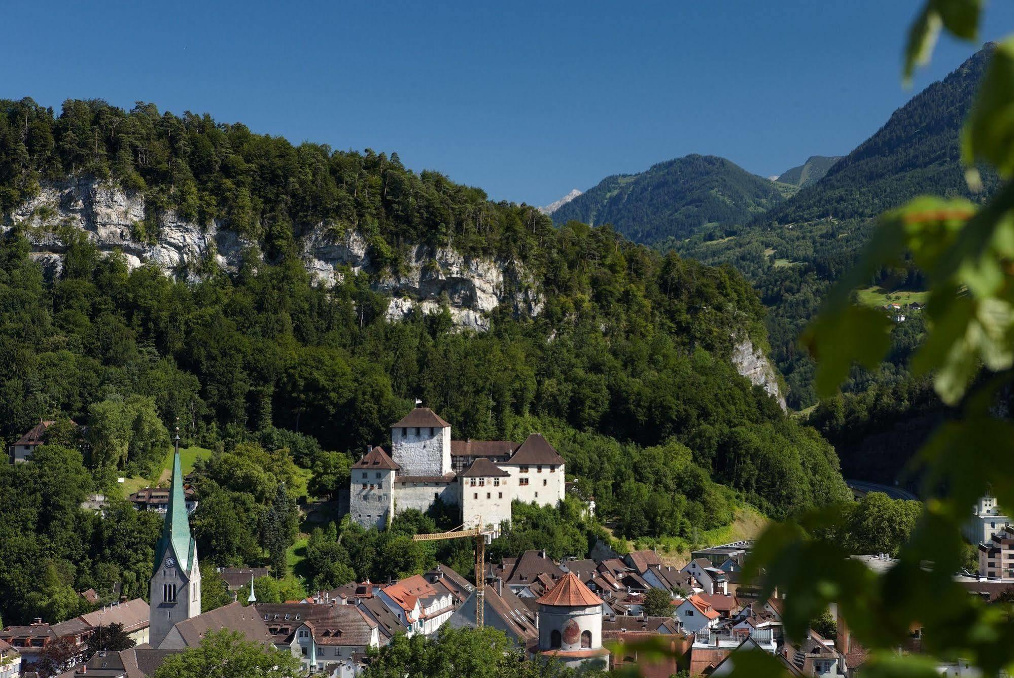 Hotel Weisses Kreuz Feldkirch Exterior foto